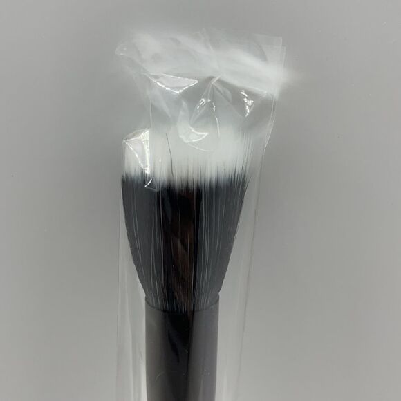 NWT Firma Beauty Powder Makeup Brush #105 - Picture 5 of 5